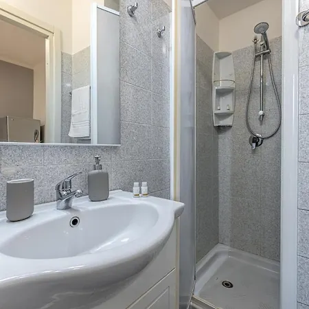 Duomo In 10 Minutes - Cozy Brenta House Milano